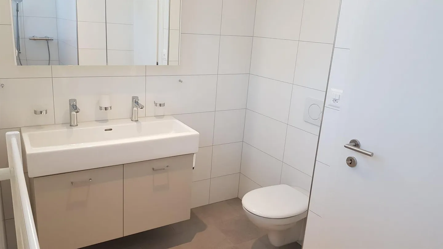 Sonniges 5.5 Zimmer Einfamilienhaus - Foto 4 von 8