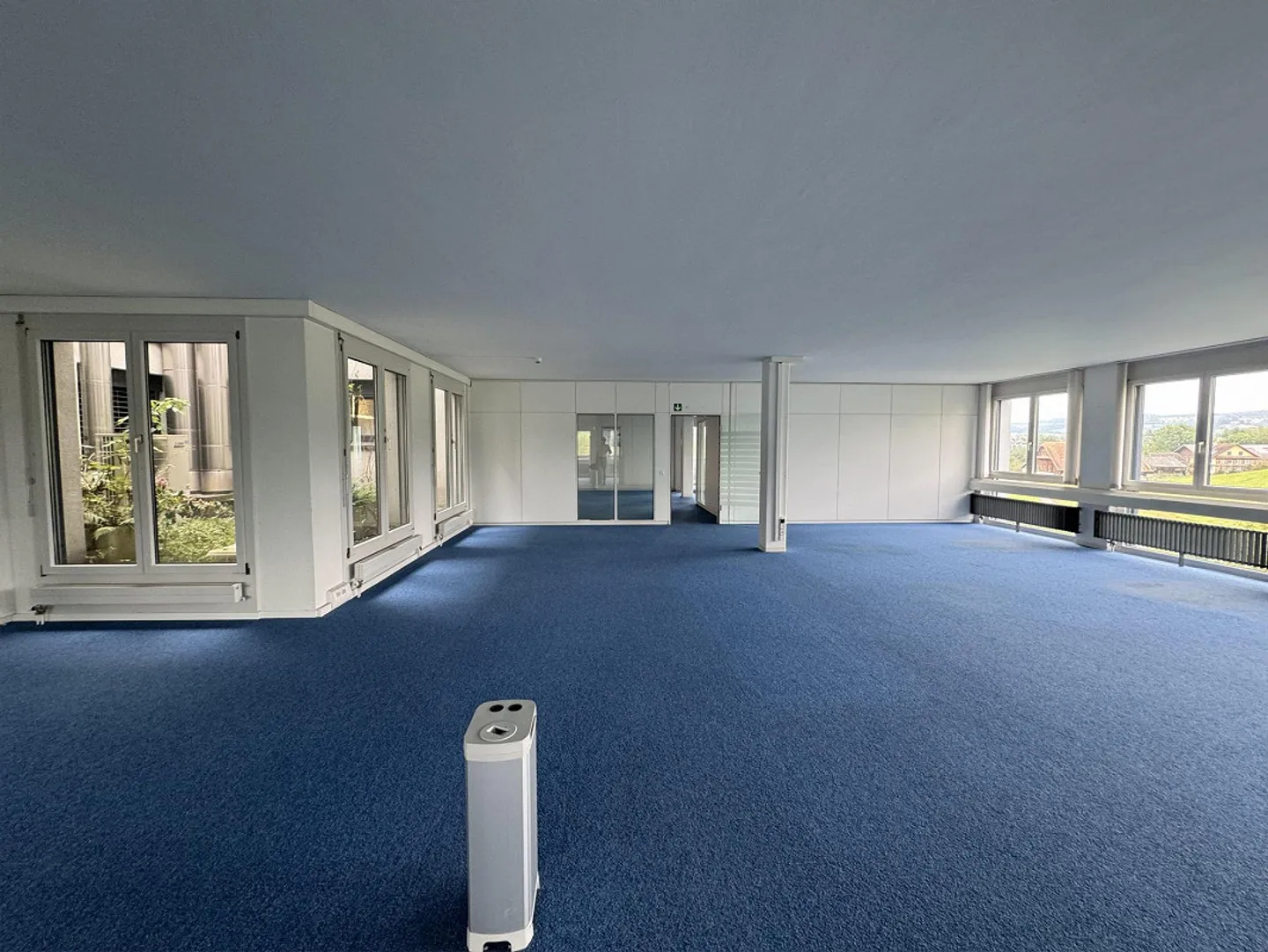 Bureau à louer - Photo 3 sur 11