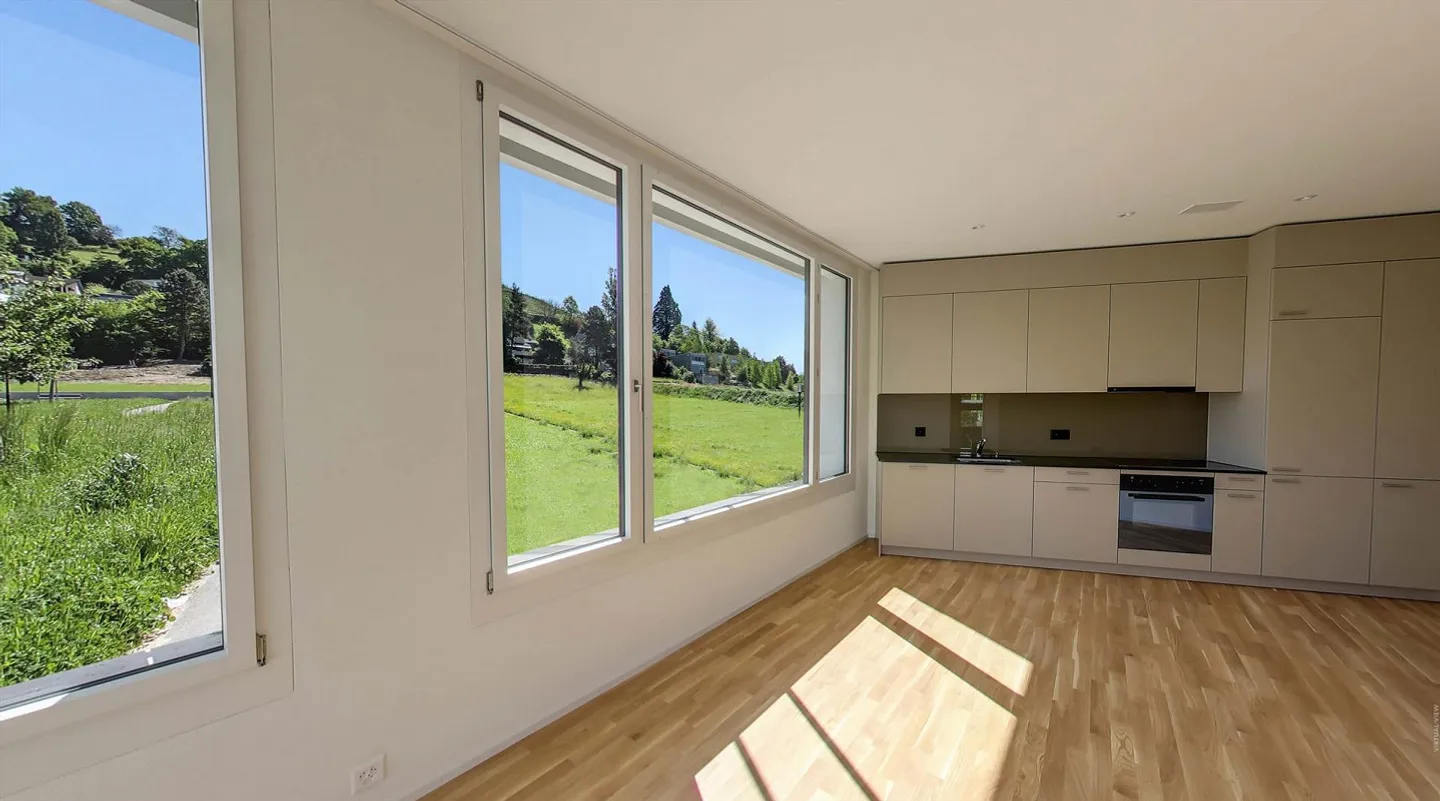 Practical 1.5 room apartment in idyllic surroundings - Photo 2 of 4