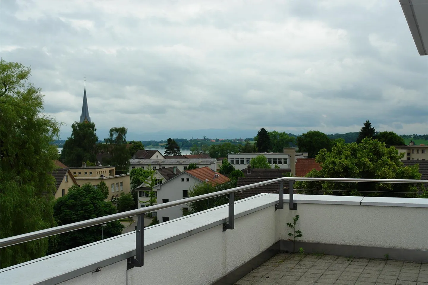 Appartement lumineux de 4,5 pièces au centre de Pfäffikon - Photo 6 sur 6