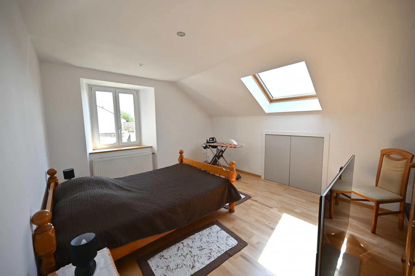 RENTAL BUILDING - Photo 3 of 9