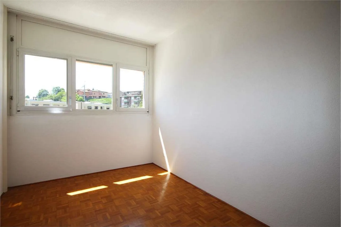 Balerna: bright 3.5 rooms with open view - Photo 7 of 13