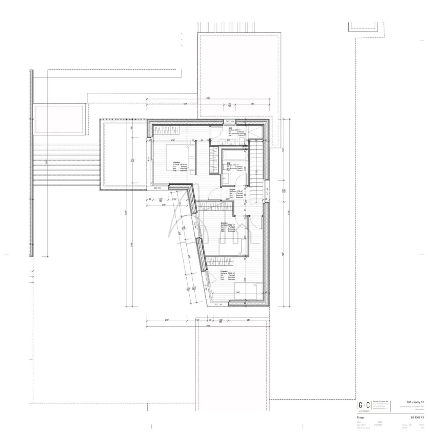 Moderne Villa mit Garten - Foto 8 von 9