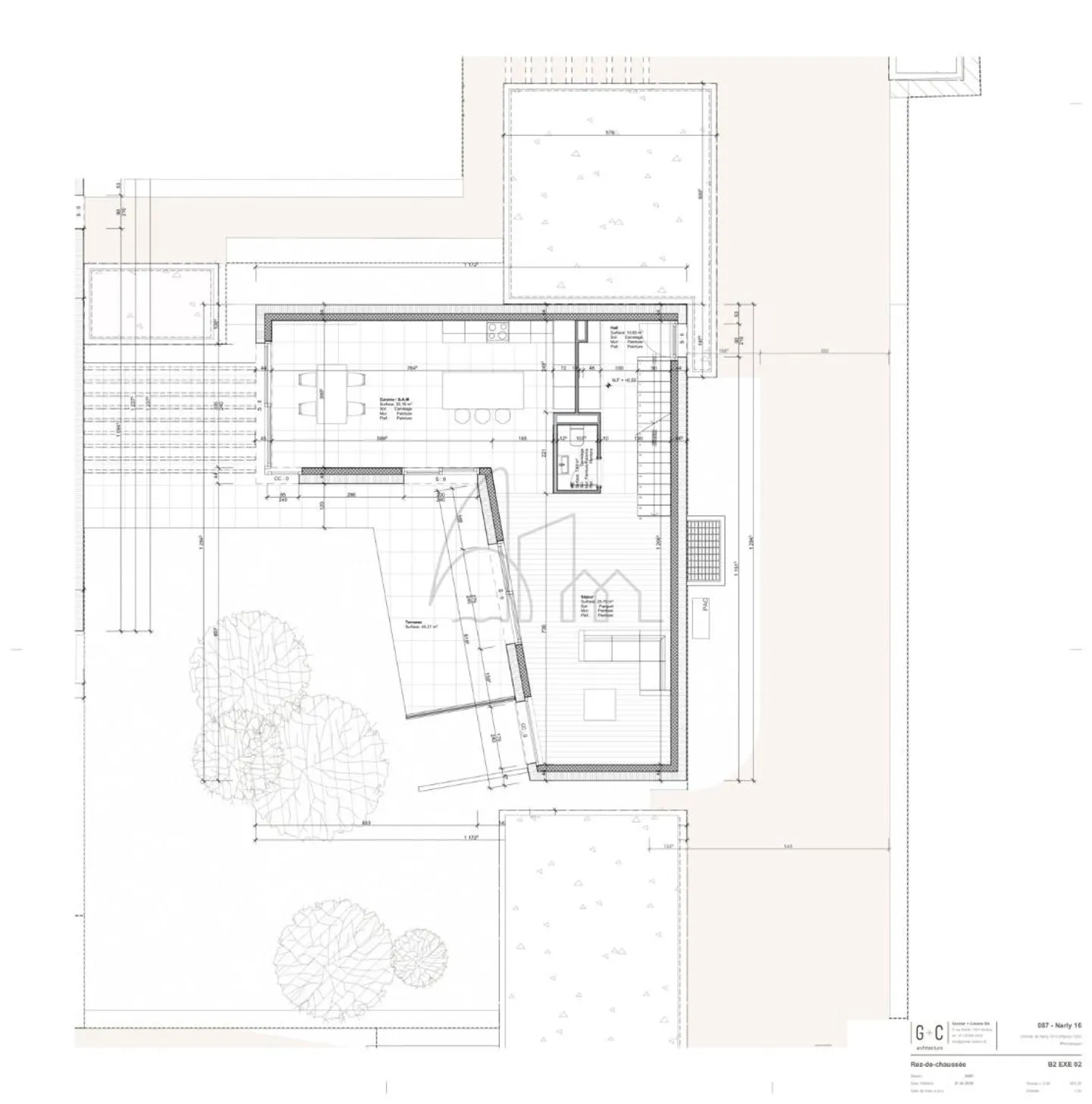 Moderne Villa mit Garten - Foto 7 von 9