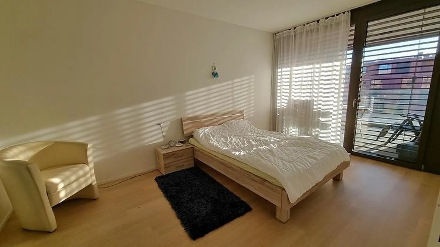 3½ ZI-WOHNUNG IN WINTERTHUR, MÖBLIERT, TEMPORÄR - Foto 5 von 10