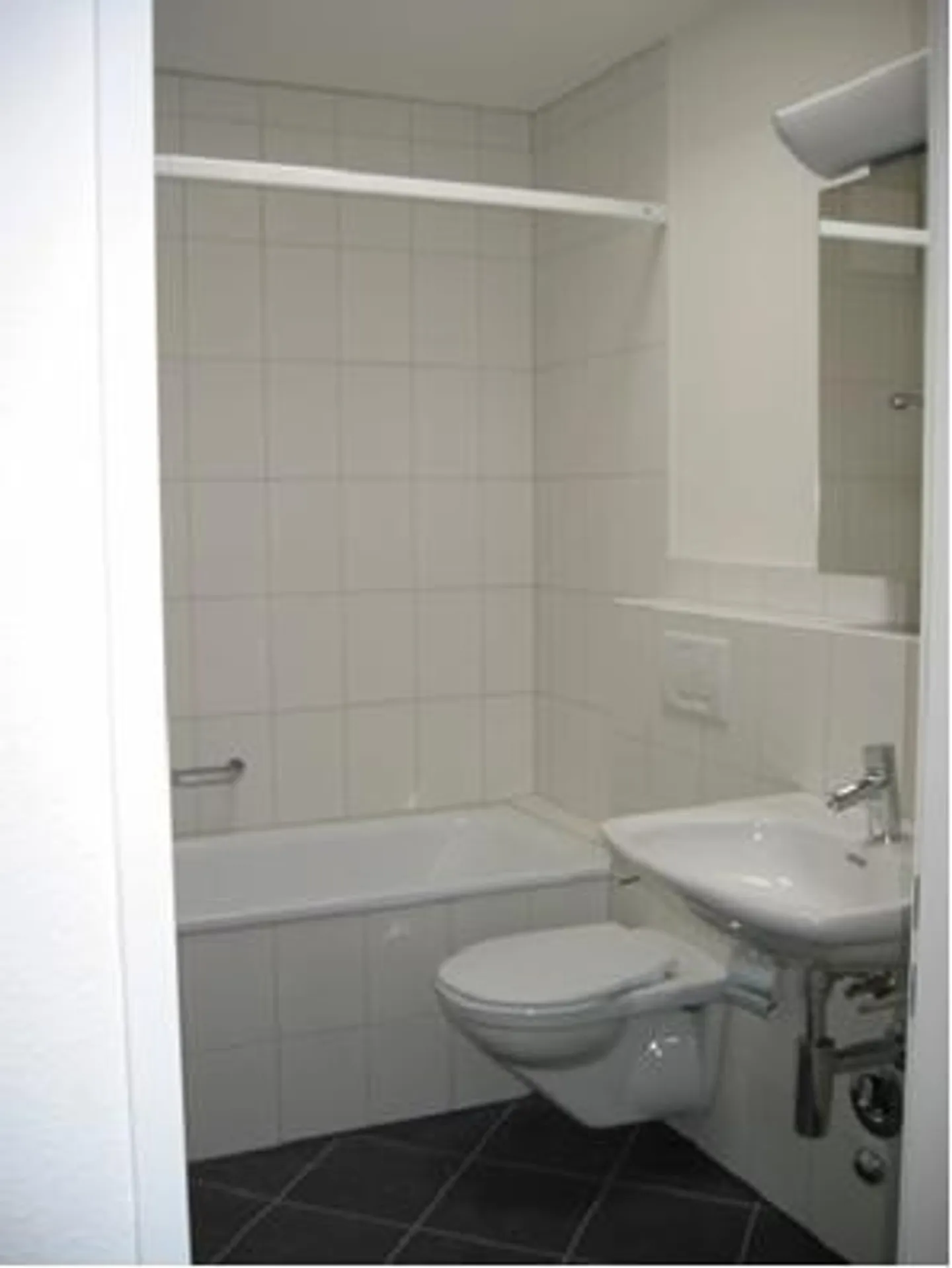 LOUER SANS DÉPÔT - appartement spacieux près de la gare - Photo 4 sur 4