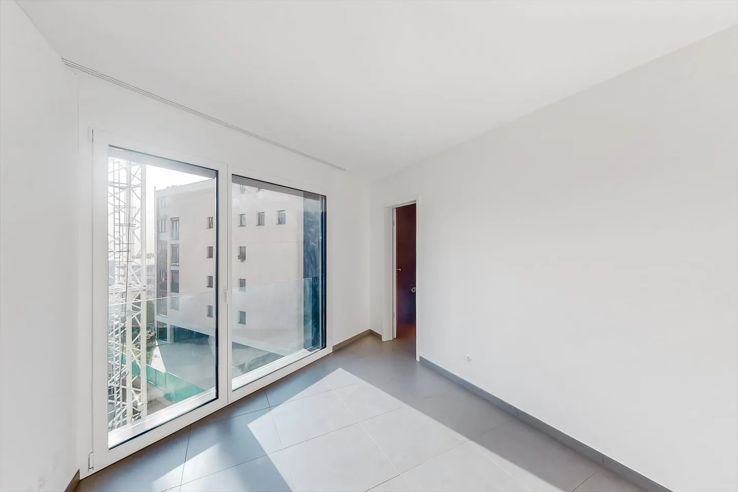 Appartement moderne 3.5 pièces à louer dans la zone de Massagno - Photo 9 sur 9