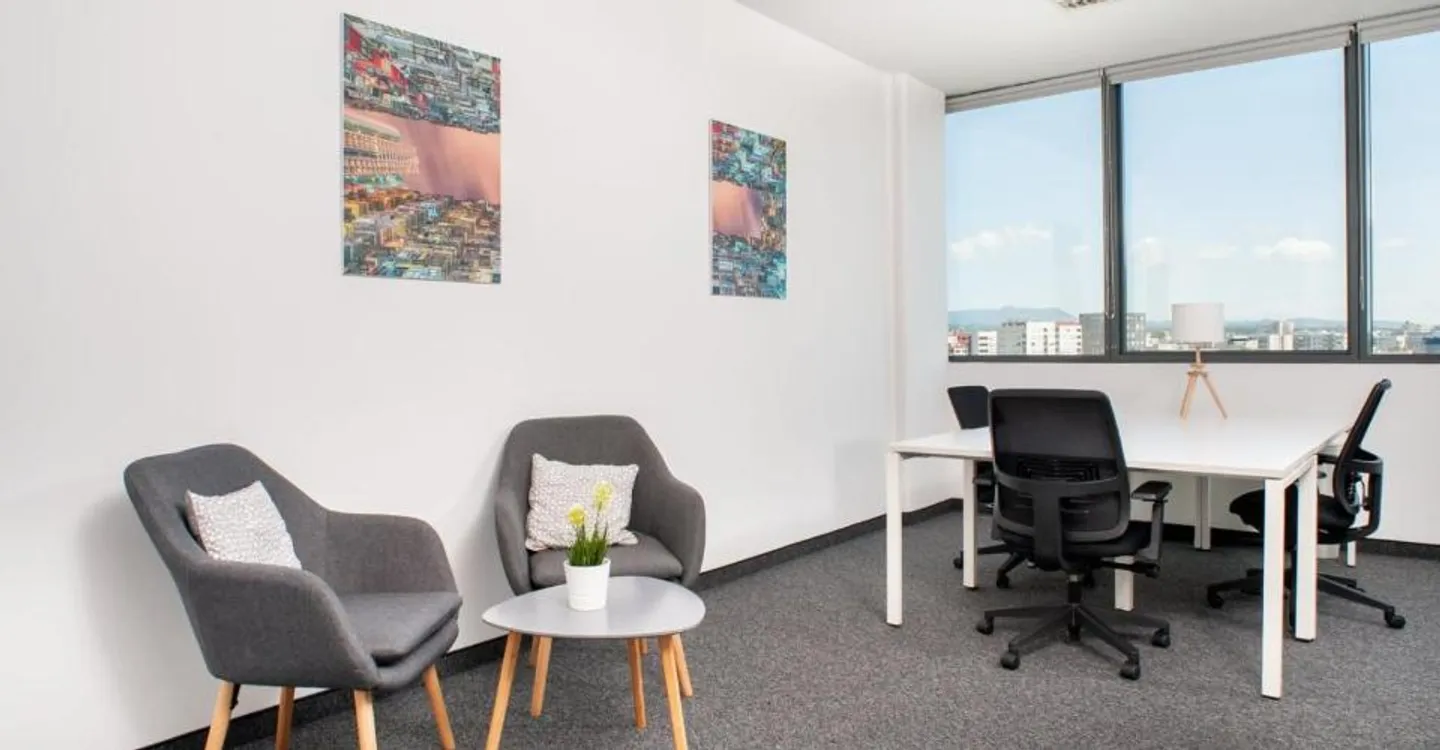 Ufficio privato per 5 persone in Regus Metalli - Foto 9 di 9