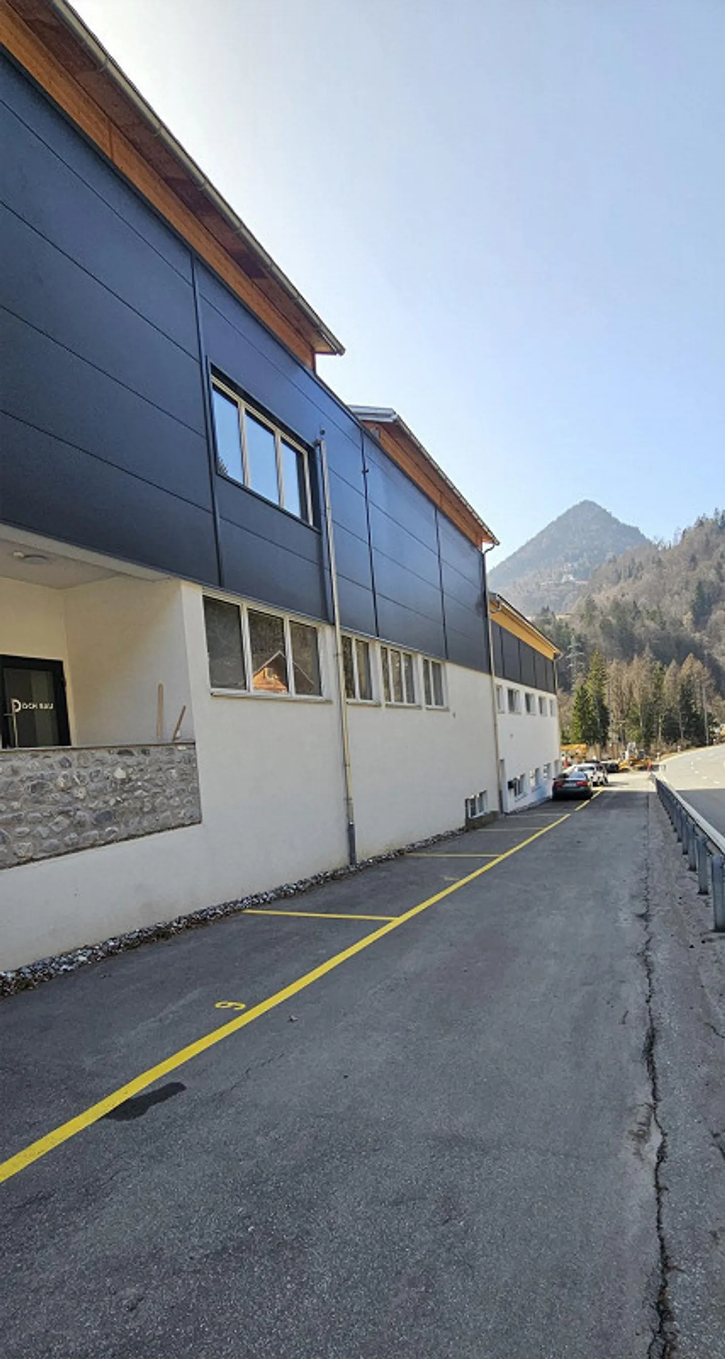 Appartement pratique d'une chambre avec cuisine et salle de bain - Photo 8 sur 8