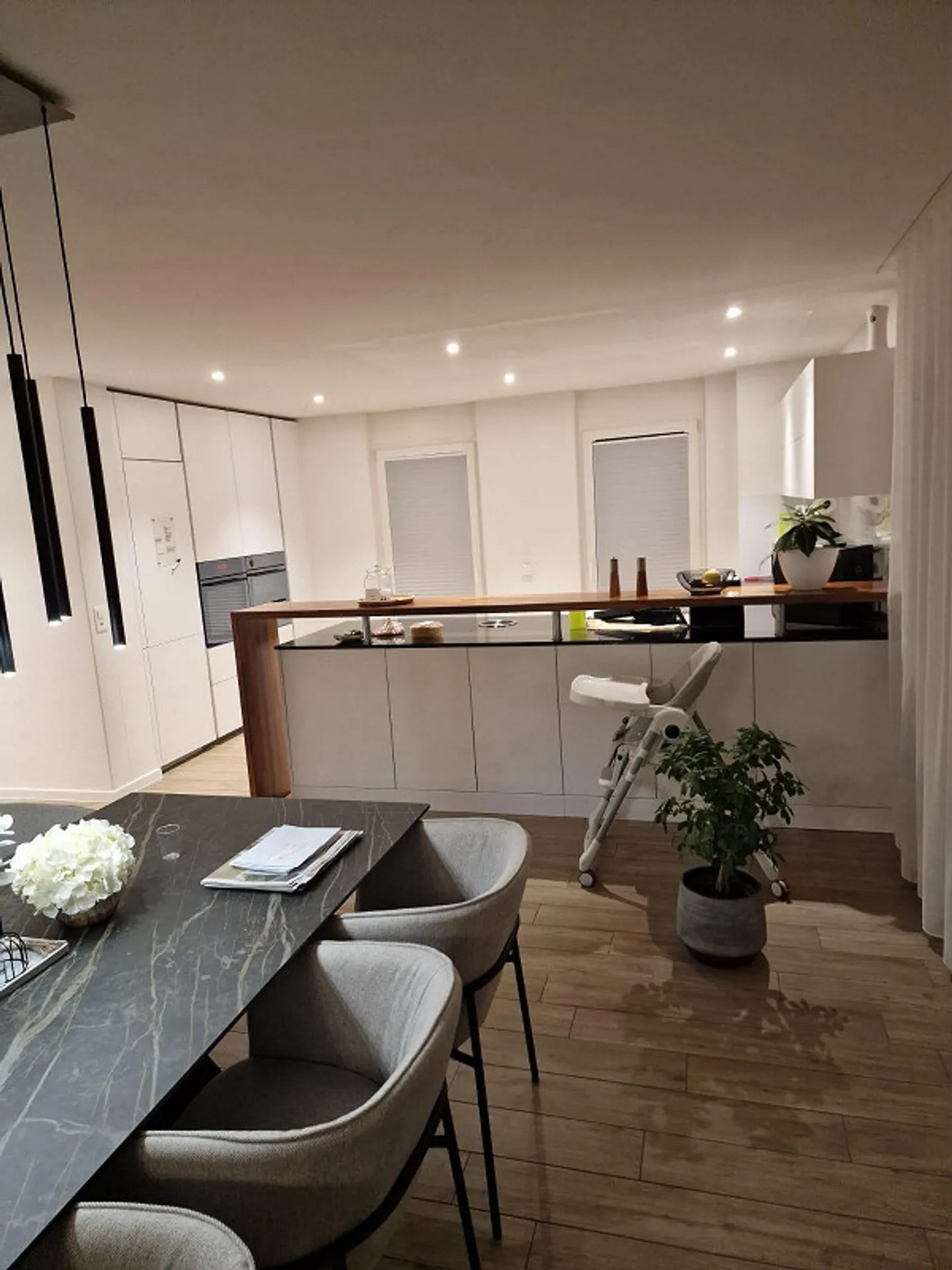 Eigentumsstrandart exklusive und schöne 4.5 Zimmerwohnung - Foto 5 von 14