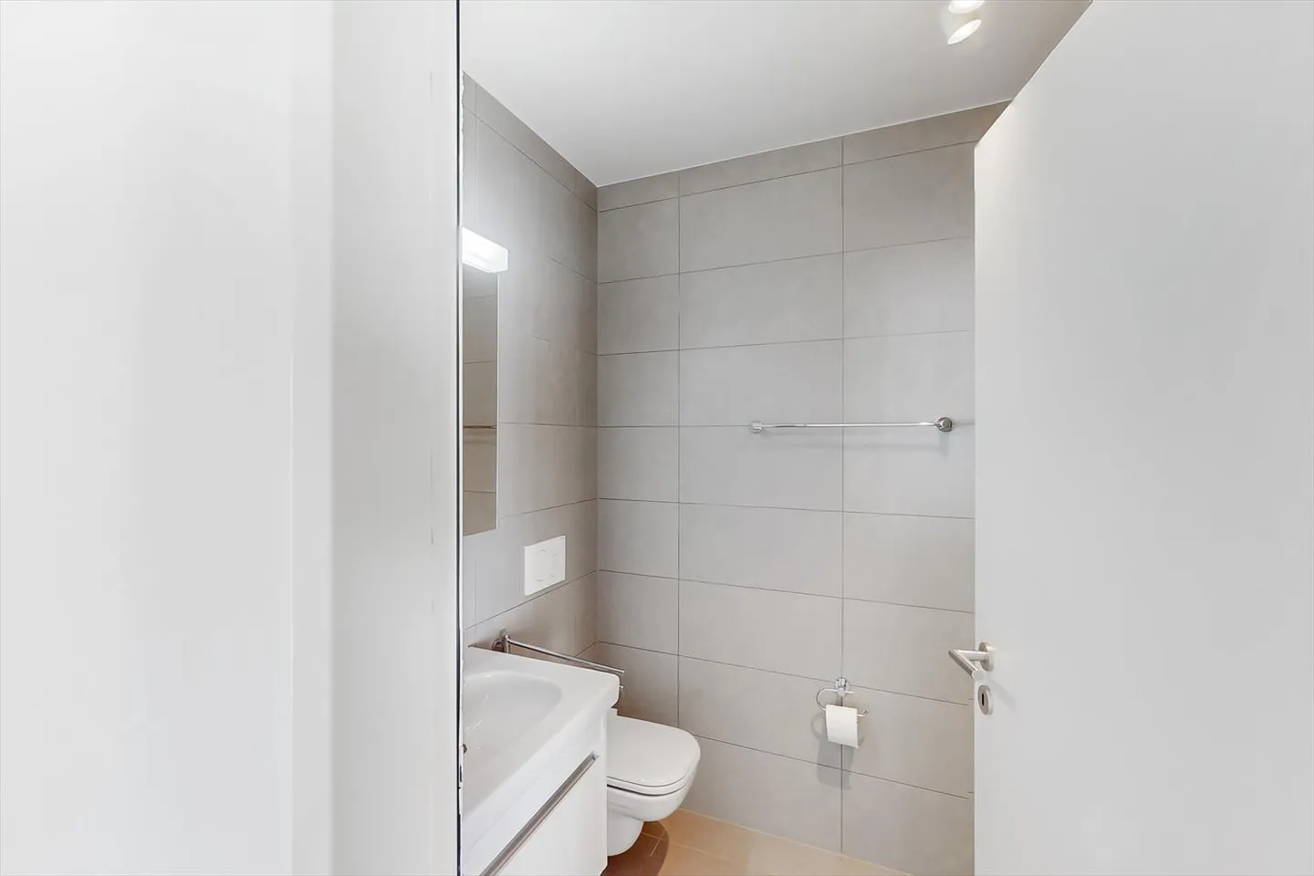 Appartement moderne 3.5 pièces à louer dans la zone de Massagno - Photo 5 sur 9