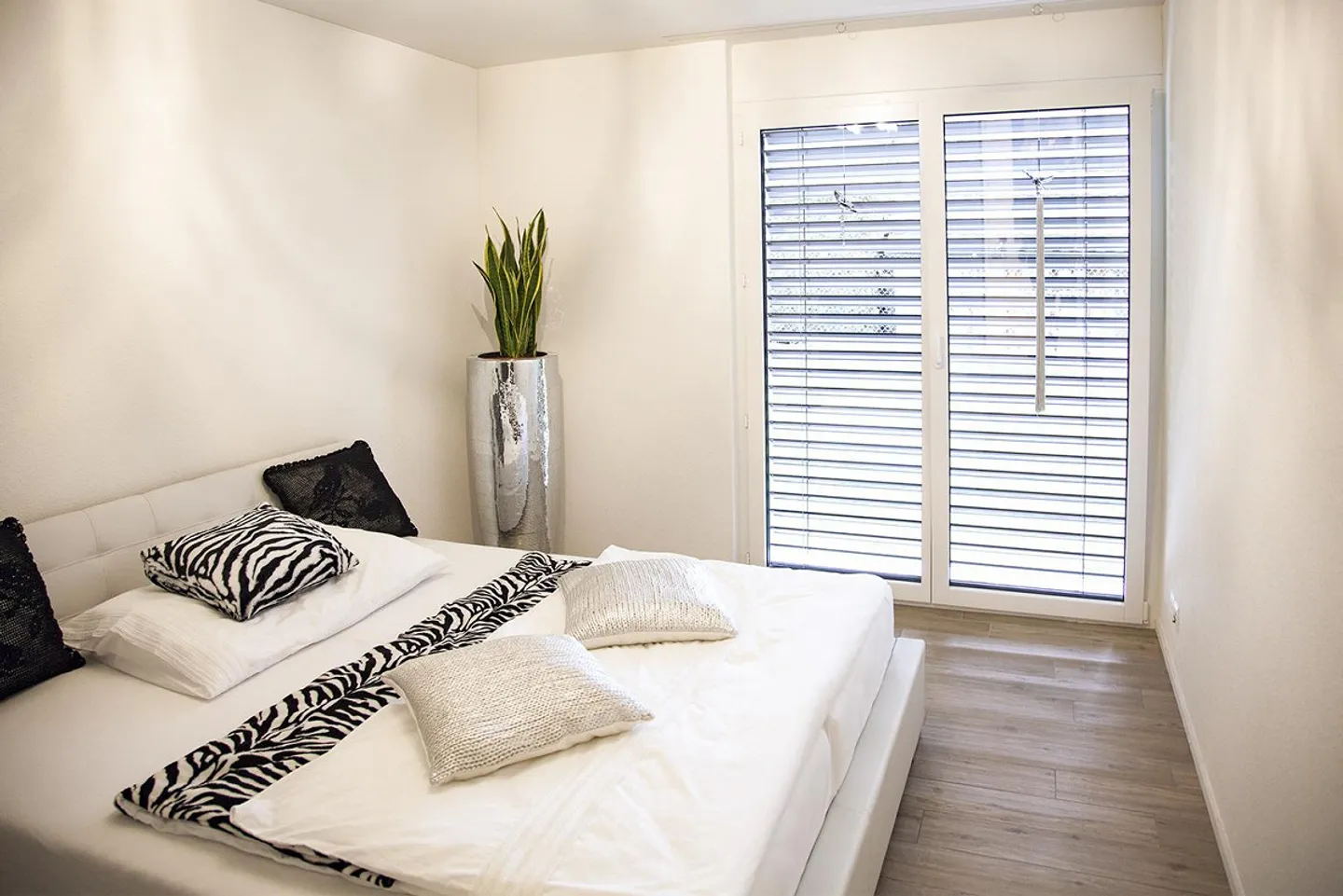 Eigentumsstrandart exklusive und schöne 4.5 Zimmerwohnung - Foto 8 von 14