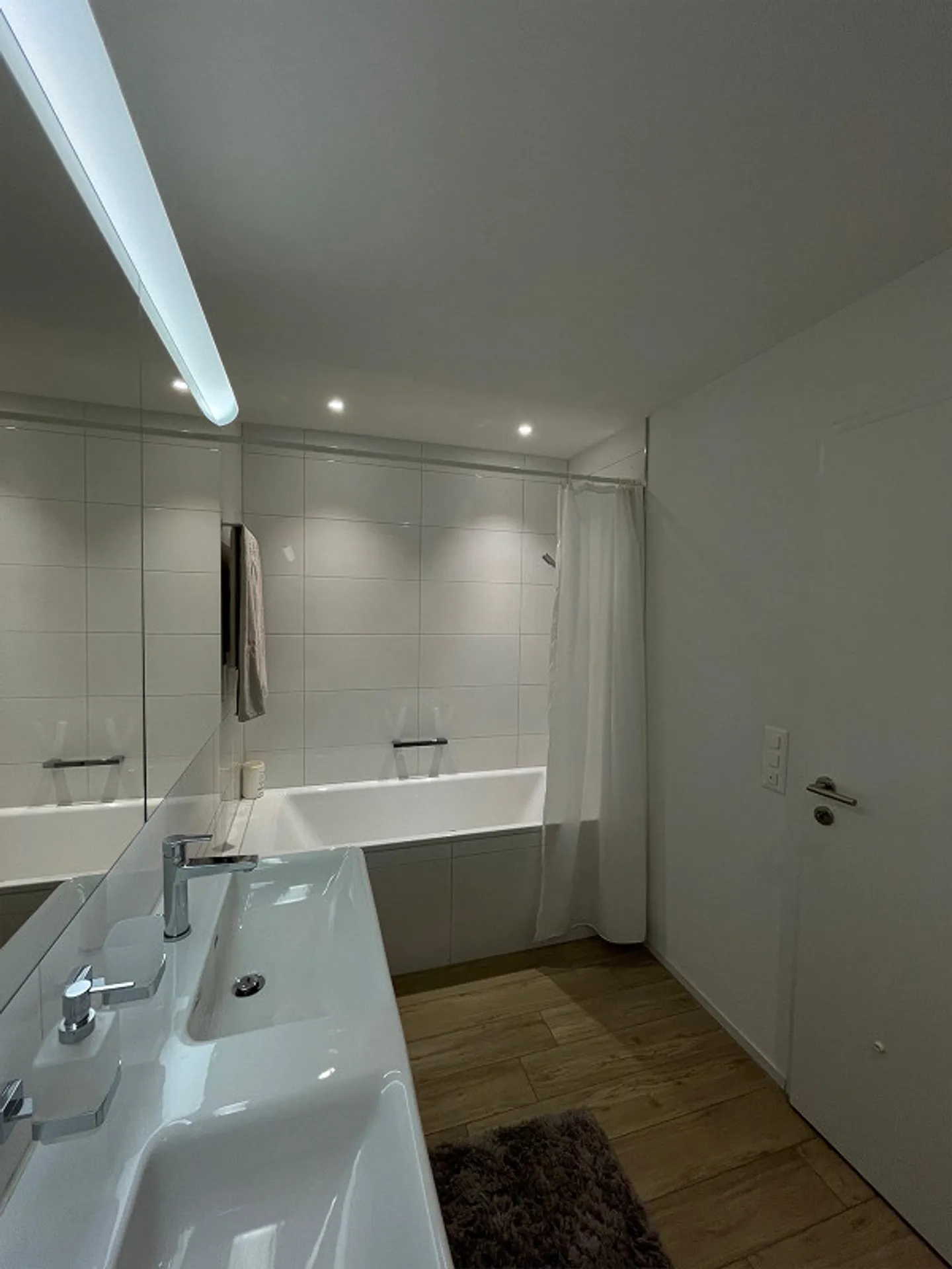 Eigentumsstrandart exklusive und schöne 4.5 Zimmerwohnung - Foto 12 von 14