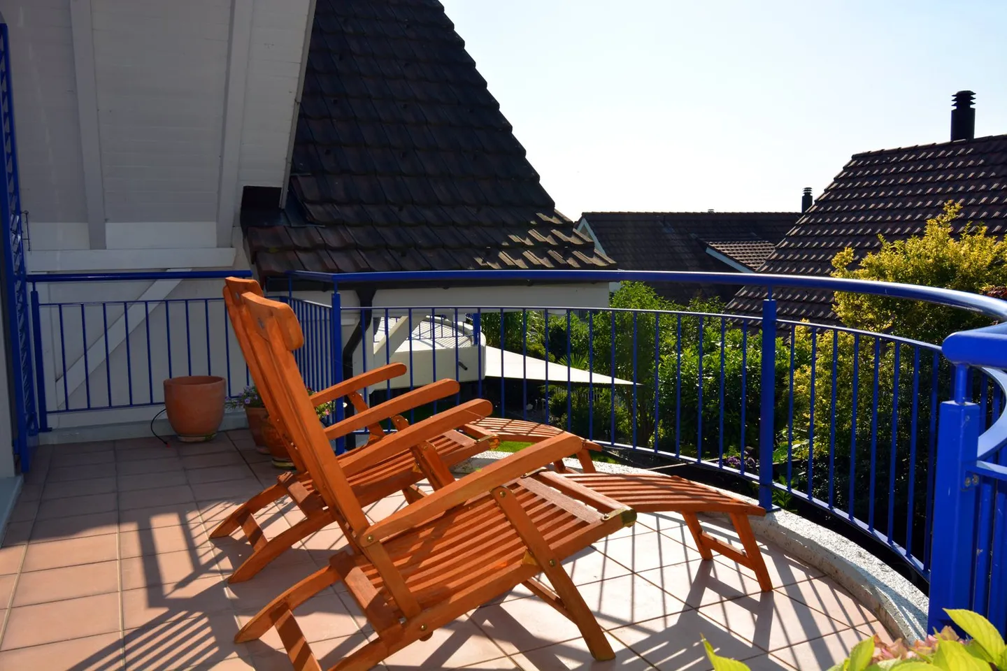 Affascinante casa unifamiliare di 5,5 stanze in una posizione tranquilla di Islisberg - con numerosi extra - Foto 15 di 63