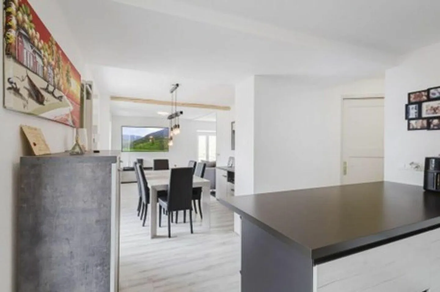 Spacious Multi-Family Home - Photo 10 of 18