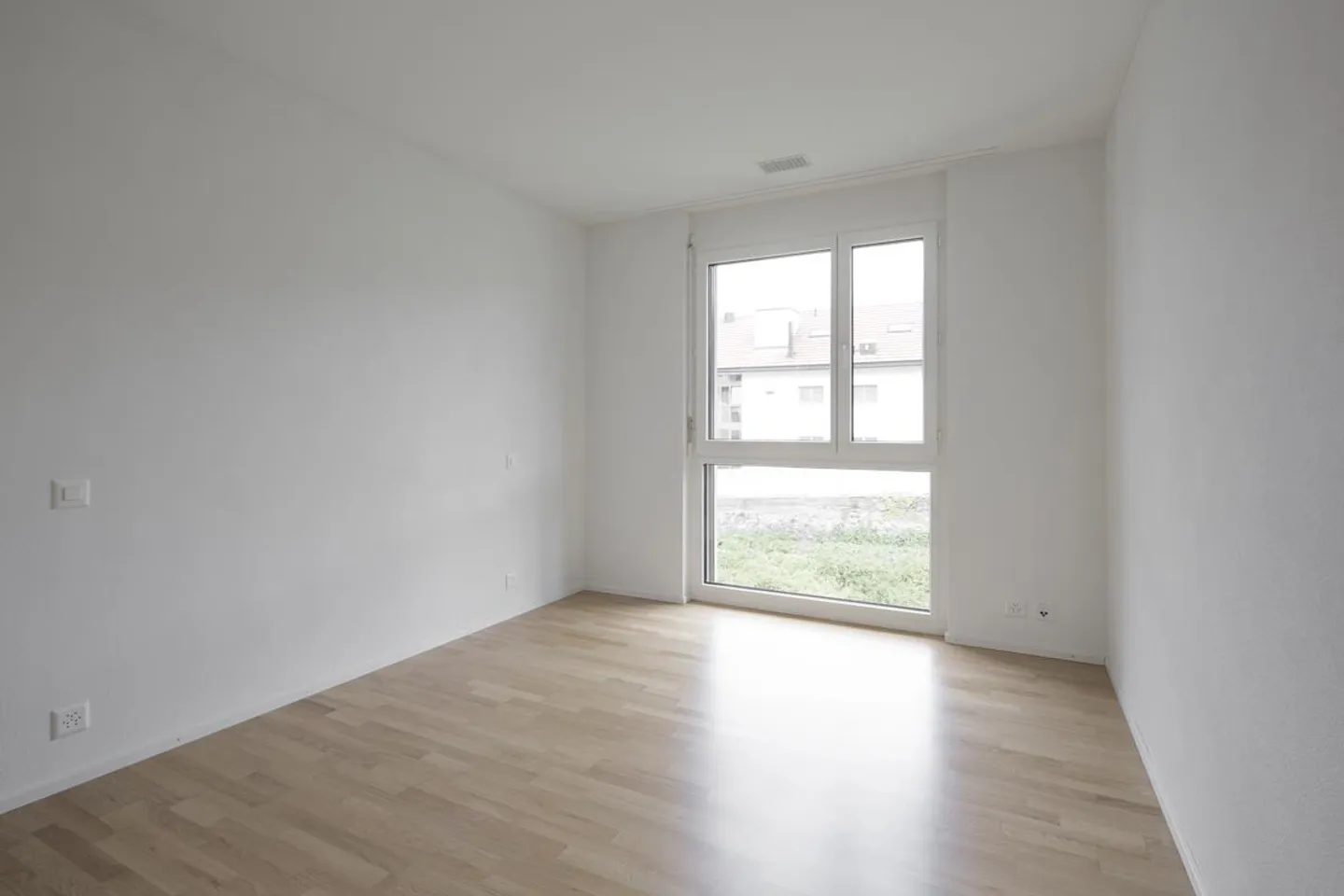 Belle appartement de 3,5 pièces au rez-de-chaussée dans la région des Grisons - Photo 8 sur 9