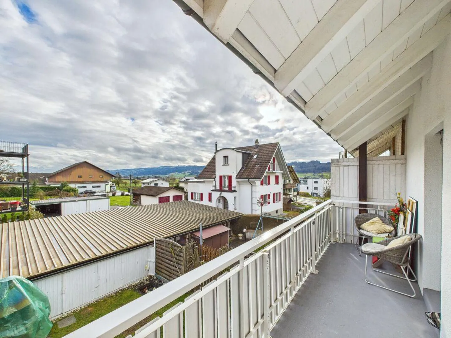 3...2..1... Cette maison est à moi! Maison de 6,5 pièces avec deux salles de bains... - Photo 11 sur 22