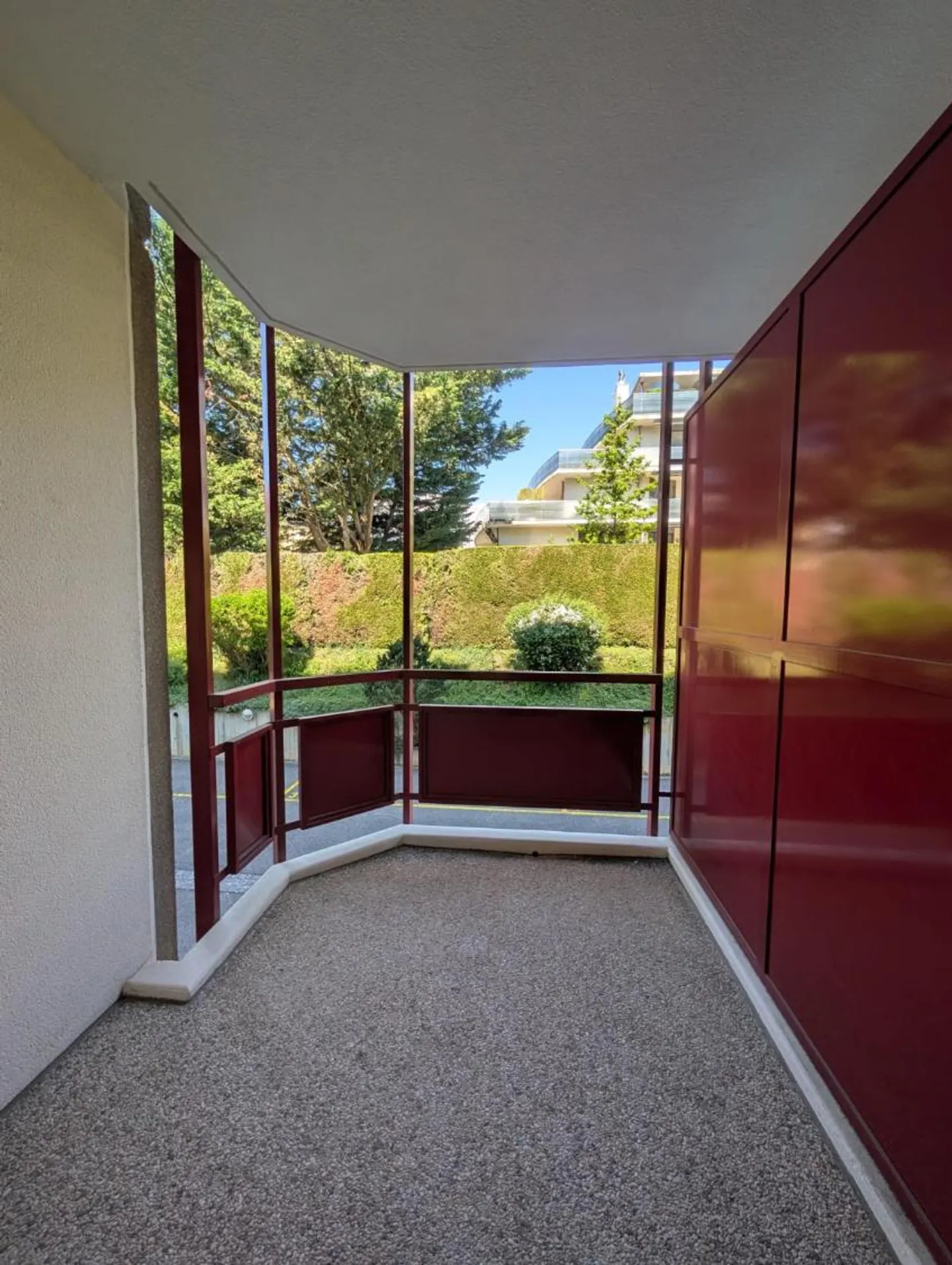 Appartamento Moderno con Giardino - Foto 5 di 8
