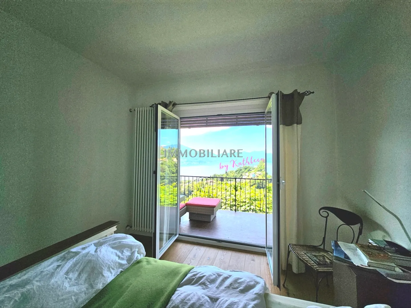 Maison de vacances avec vue panoramique dans un emplacement ensoleillé et calme avec réserve foncière - Photo 12 sur 13