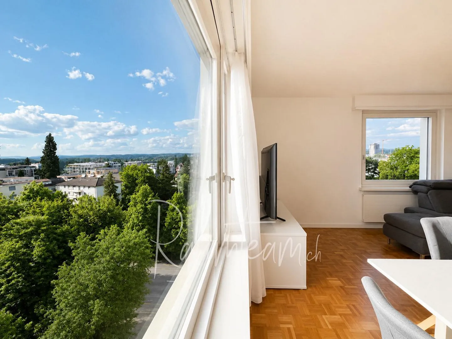 Appartement lumineux avec belle vue - Photo 1 sur 10