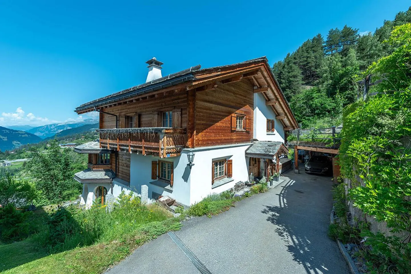 St. Peter: Alpine Living with Garden and View - Photo 1 of 6