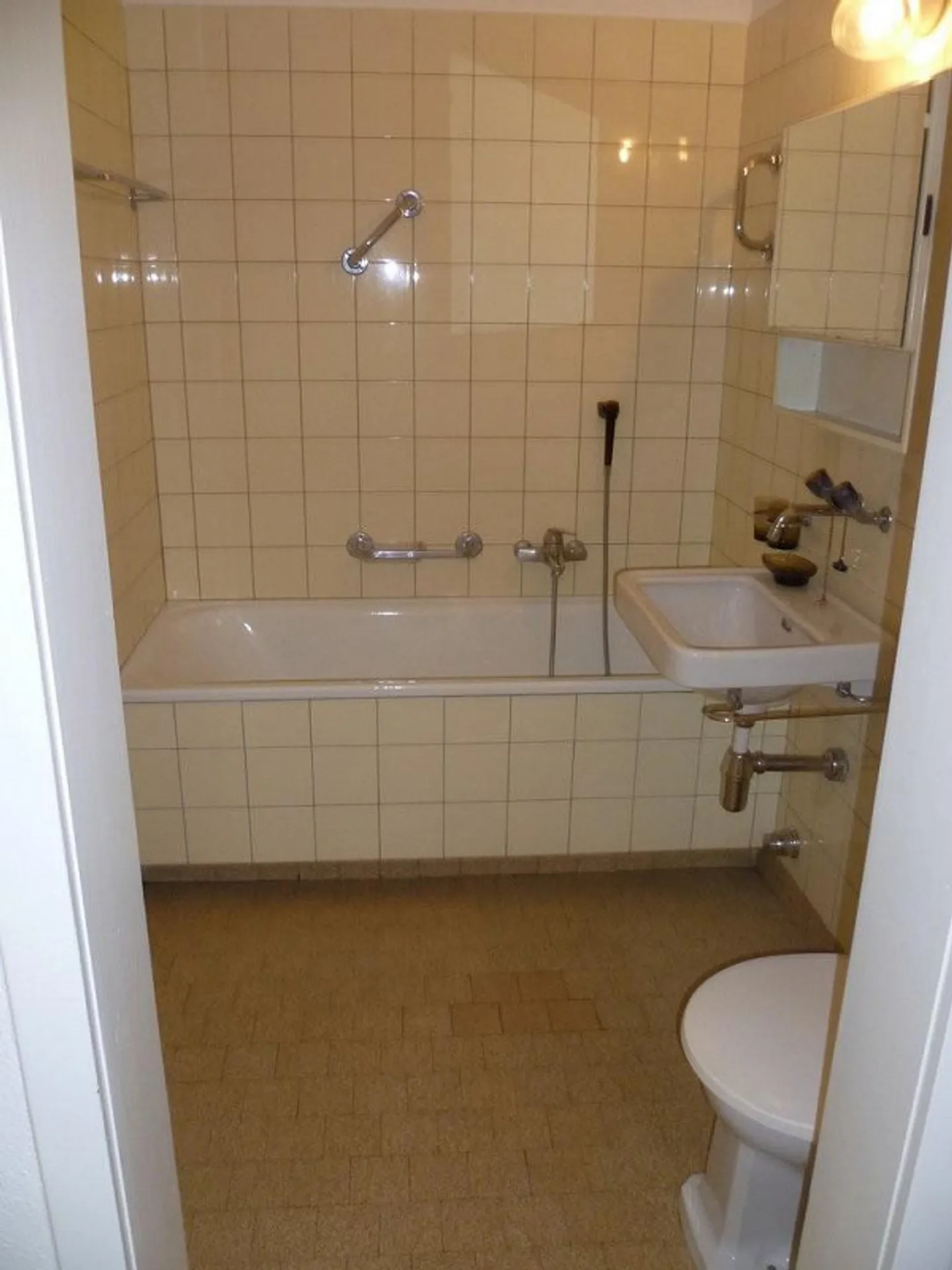 Auf der Suche nach einer zentral und idylisch gelegenen Wohnung? - Foto 4 von 6