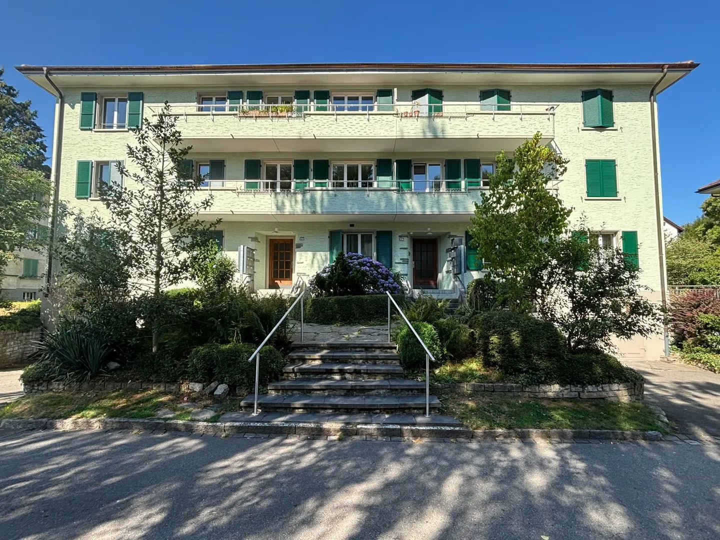 Charming 3.5-room apartment with balcony in Ostermundigen - Available from September. - Photo 1 of 15