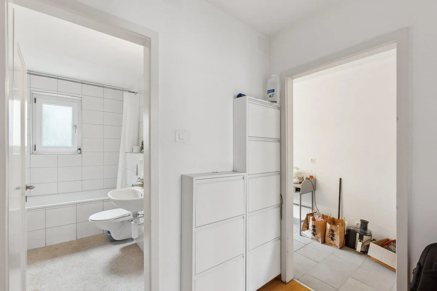 In the Heart of Zurich - Charming 2-Room Apartment near Lochergut - Photo 5 of 6