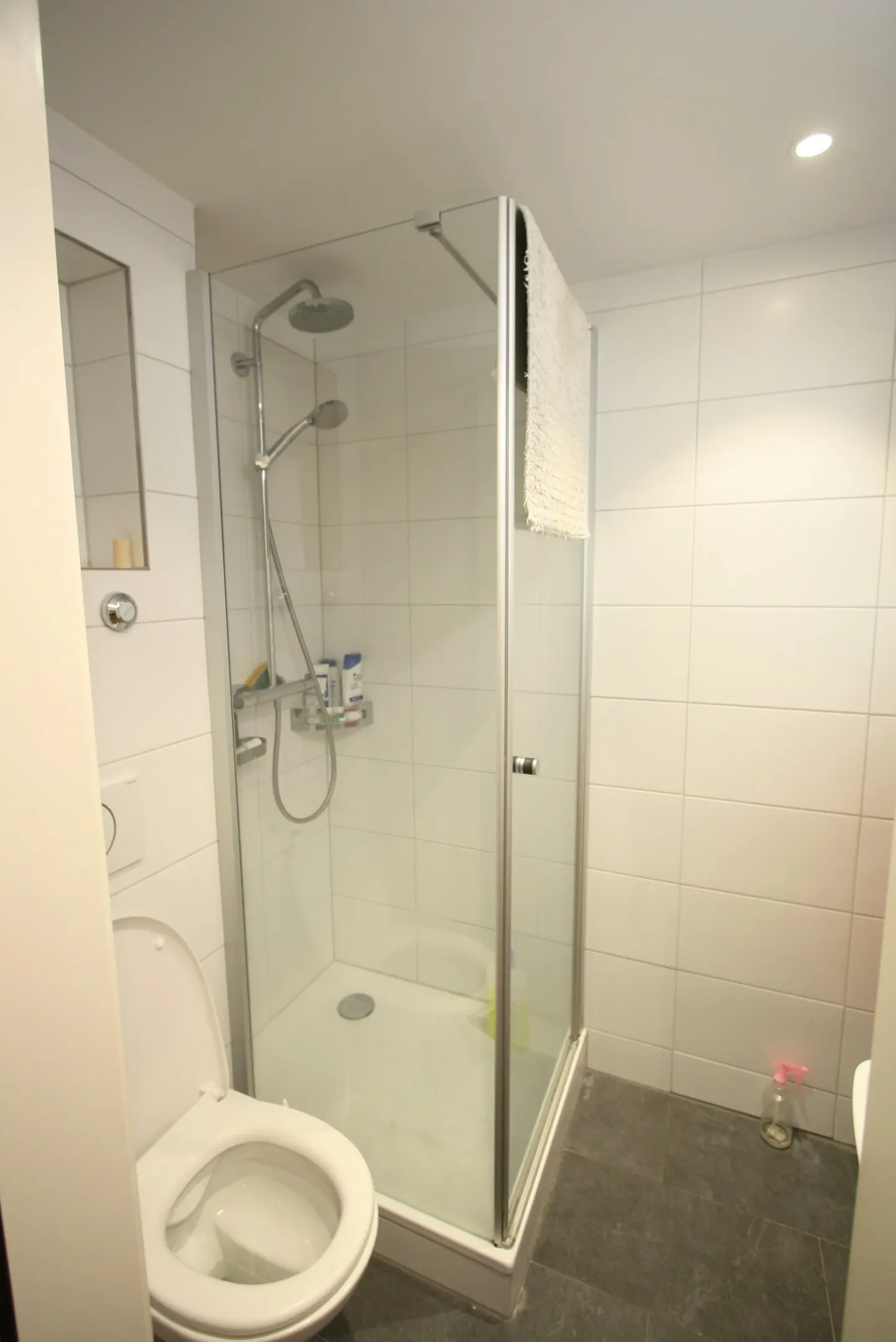 Charming 3.5-room apartment with balcony in Ostermundigen - Available from September. - Photo 12 of 15