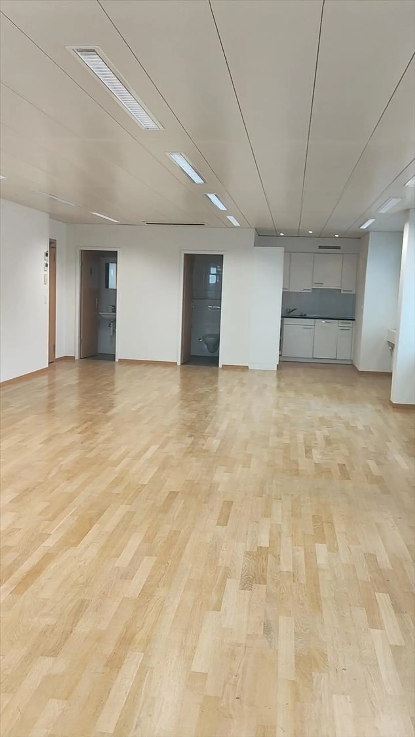 Mieten, einziehen, loslegen... Gewerbefläche im Zentrum von Rorschach - Foto 2 von 4