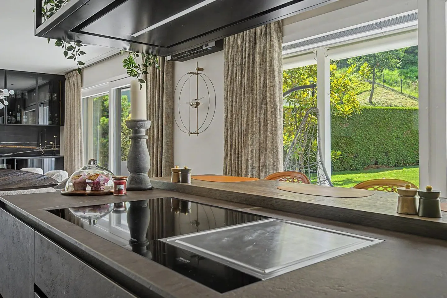 Luxury Family Home in Horw - Photo 13 of 13