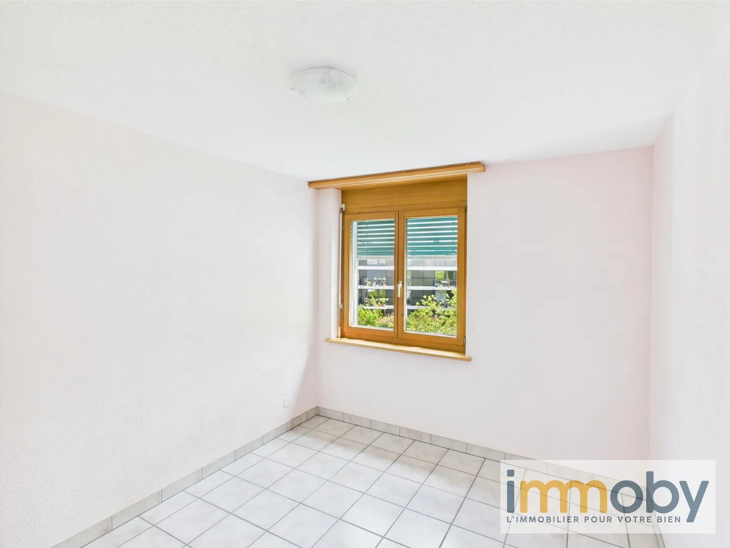 Appartamento in affitto - Foto 4 di 9
