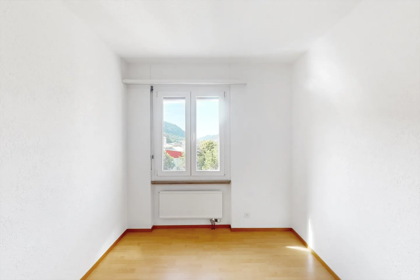 4.5 rooms in Taverne with first month free and free parking! - Photo 9 of 11