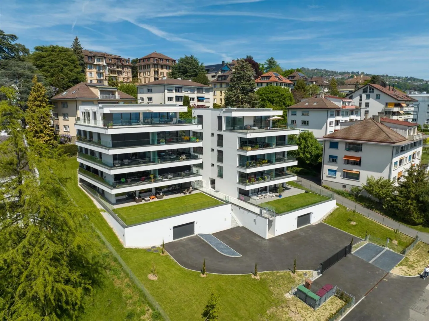 Exklusiv, wunderschöne 4,5 Zimmer mit Garten! - Foto 1 von 9