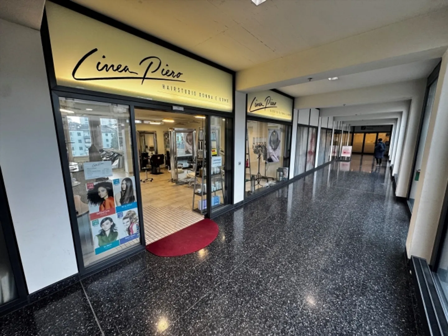 Modern Commercial Space in Wetzikon - Photo 2 of 8