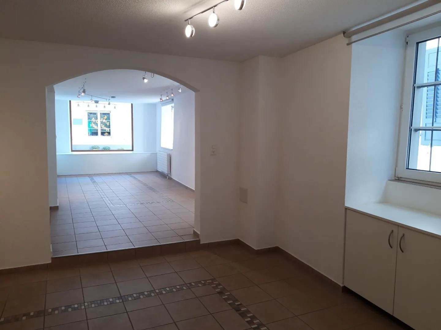 Magasin charmant au cœur de la vieille ville - Photo 1 sur 5