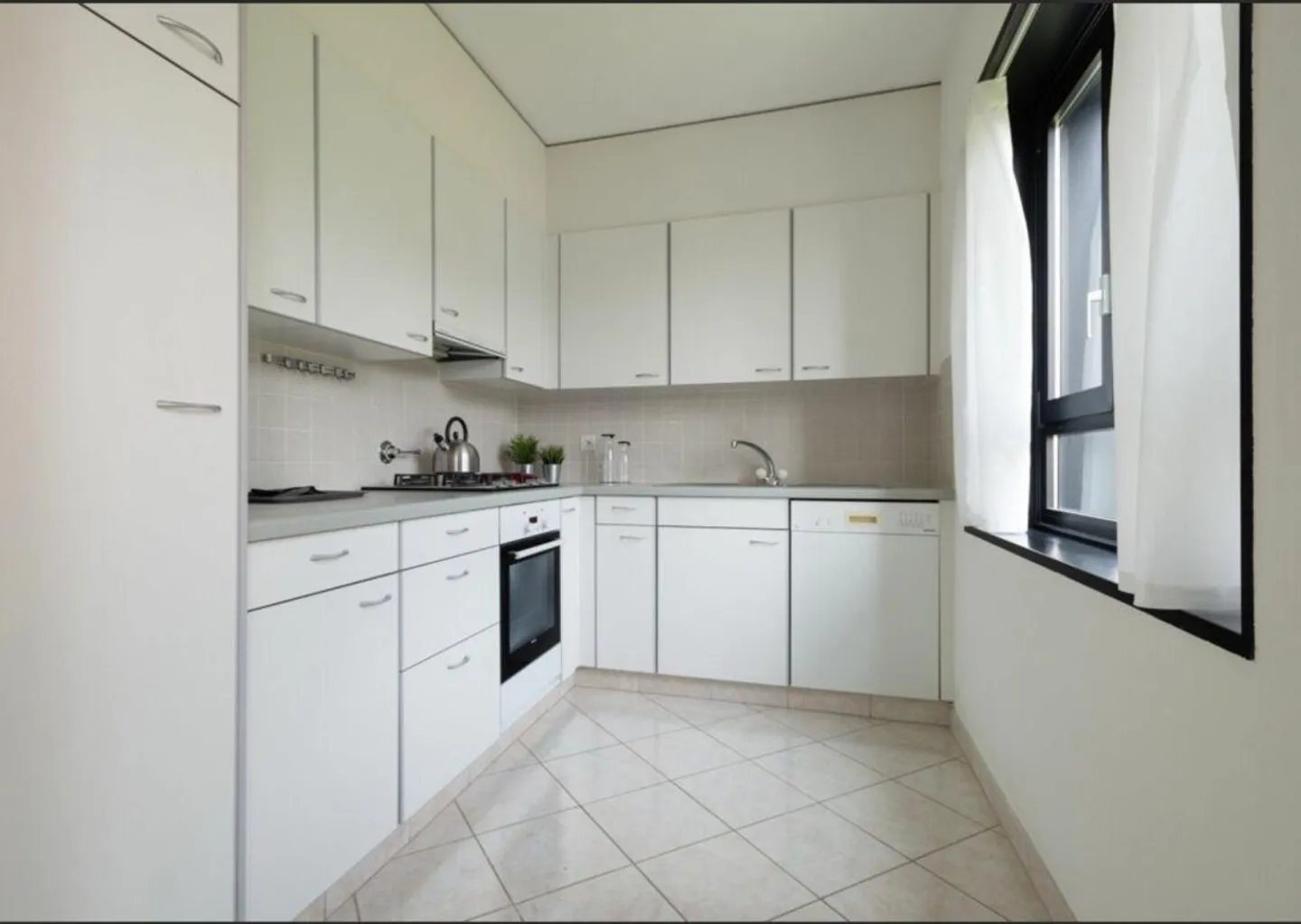 Appartement confortable et charmant de 3,5 pièces à Balerna - Photo 5 sur 8