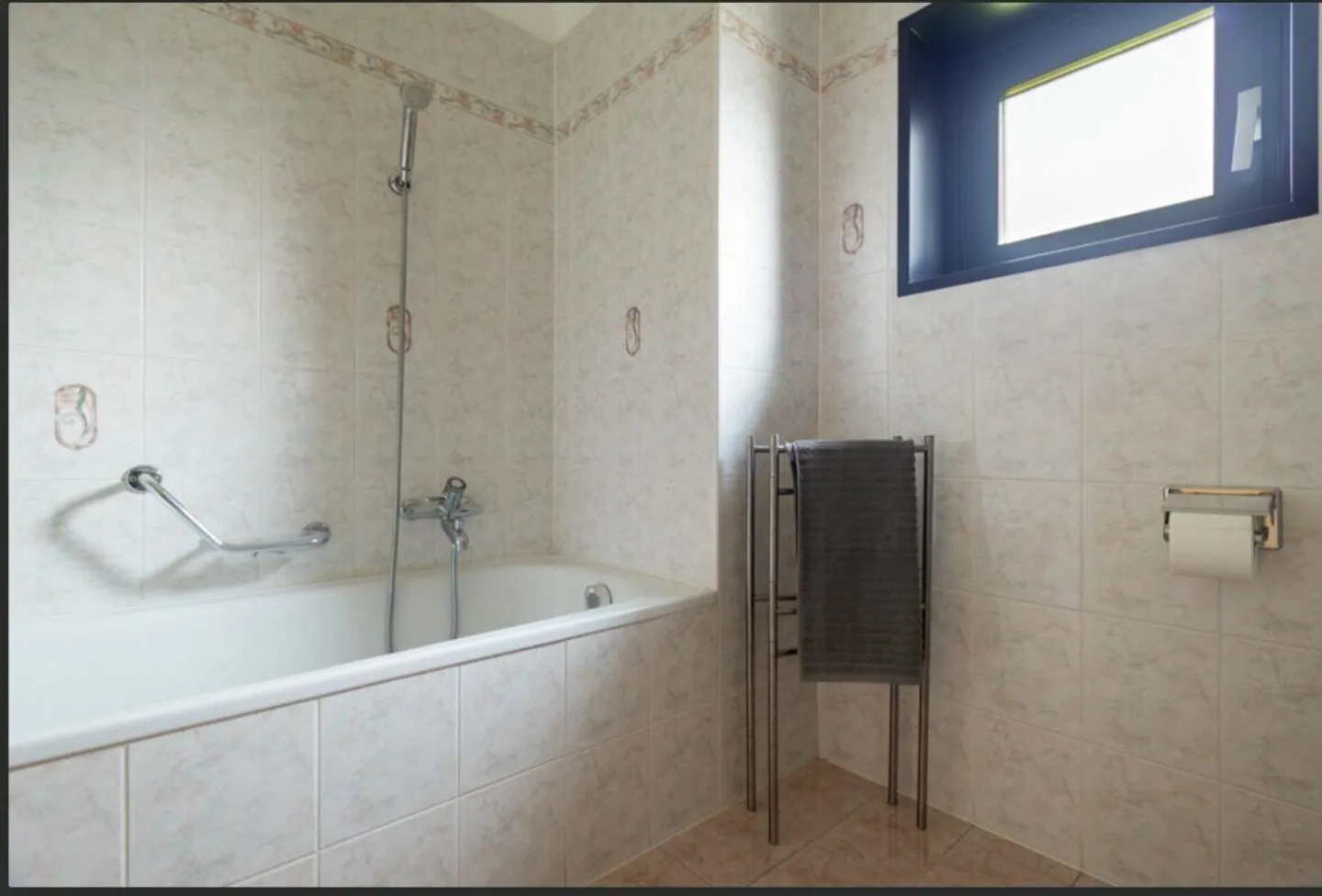 Appartement confortable et charmant de 3,5 pièces à Balerna - Photo 8 sur 8