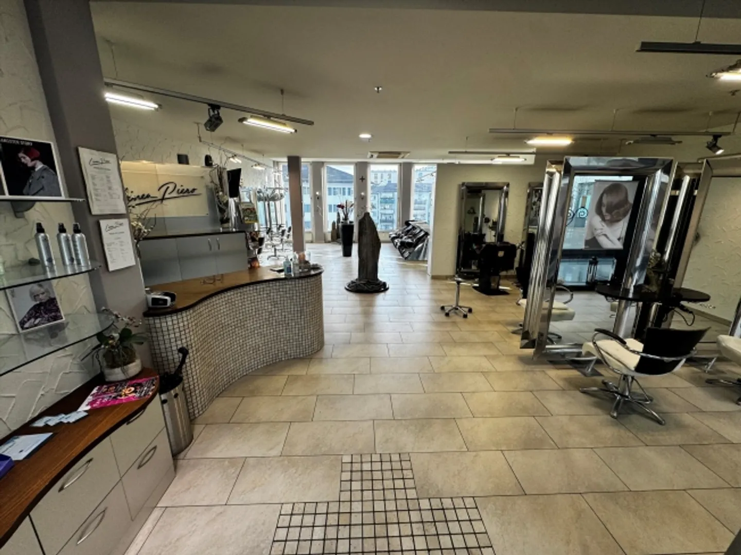 Modern Commercial Space in Wetzikon - Photo 7 of 8