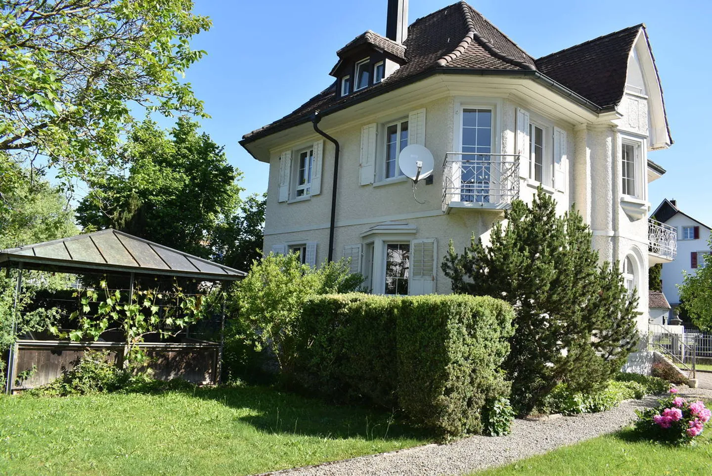 Attique Charmant en Emplacement Central - Photo 9 sur 12