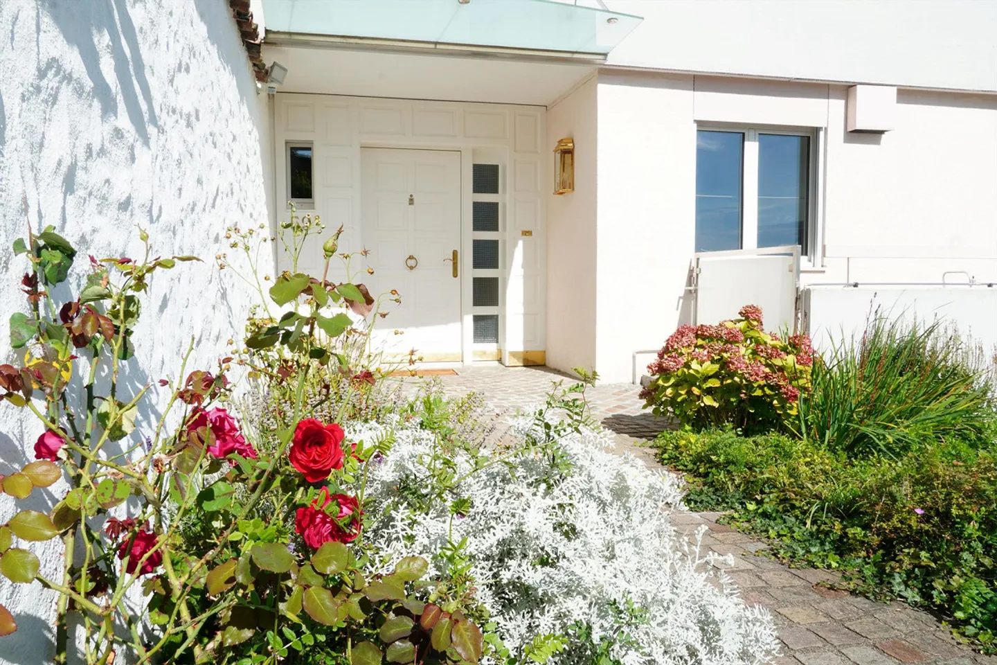 Dreamlike View into the Green in a Quiet Location - Photo 10 of 11