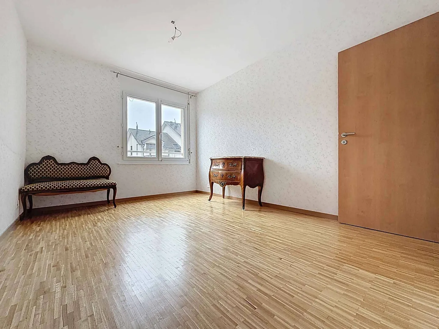 Spacious 3.5-room apartment with balcony - Photo 6 of 13