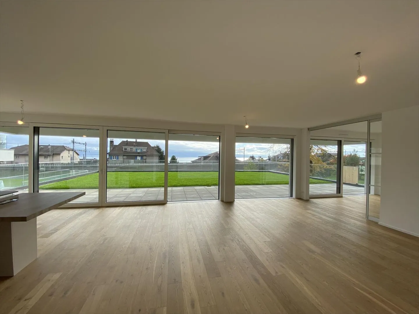 Exklusiv, wunderschöne 4,5 Zimmer mit Garten! - Foto 7 von 9