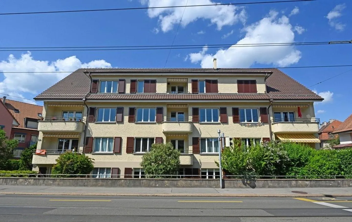 Parkplatz im Fischermätteli-Quartier - Foto 1 von 3