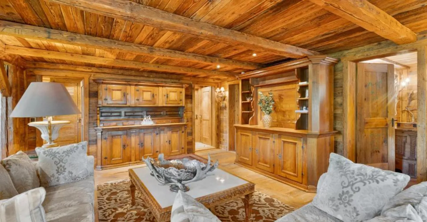 Chalet Near Crans-Montana Golf Course - Photo 5 of 13