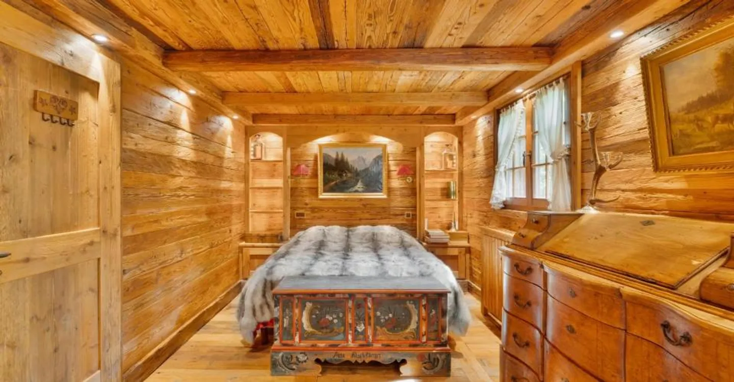 Chalet Near Crans-Montana Golf Course - Photo 8 of 13