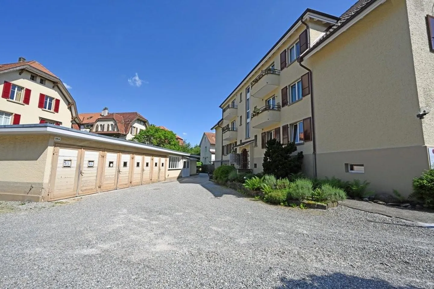 Parkplatz im Fischermätteli-Quartier - Foto 2 von 3