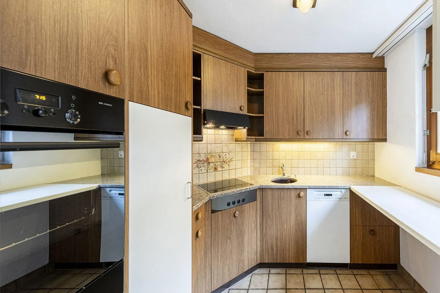 Charmante Maisonette avec belle vue lointaine - Photo 6 sur 13