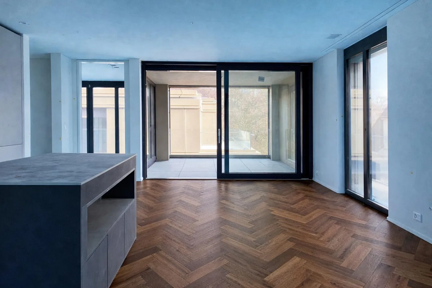 Neubau 3.5-Zimmer-Wohnung mit Loggia - Foto 3 von 9