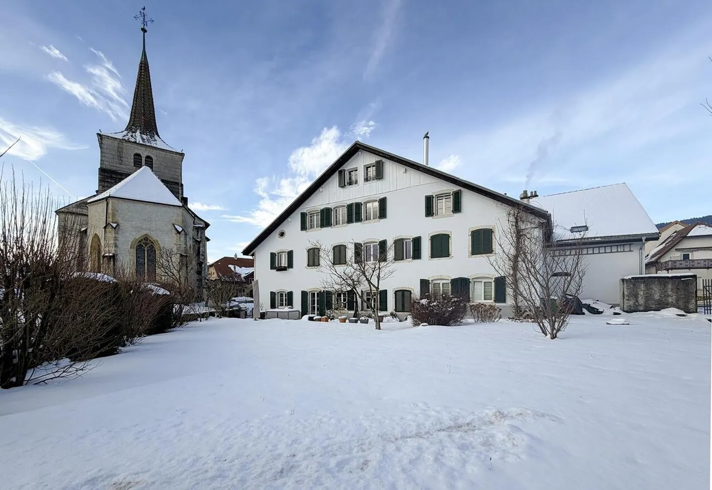 Charmantes Duplex mit Blick auf das Val-de-Ruz ? 4,5 Zimmer 159 m² - Foto 2 von 13